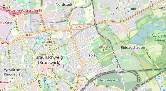 Tax advisor on map