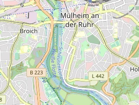 Tax advisor on map