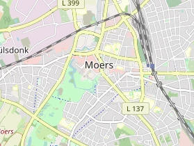 Tax advisor on map