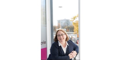 Steuerberatung - Branchen: IT / Multimedia - Köln Lind - Frau Christina Bischof Steuerberaterin