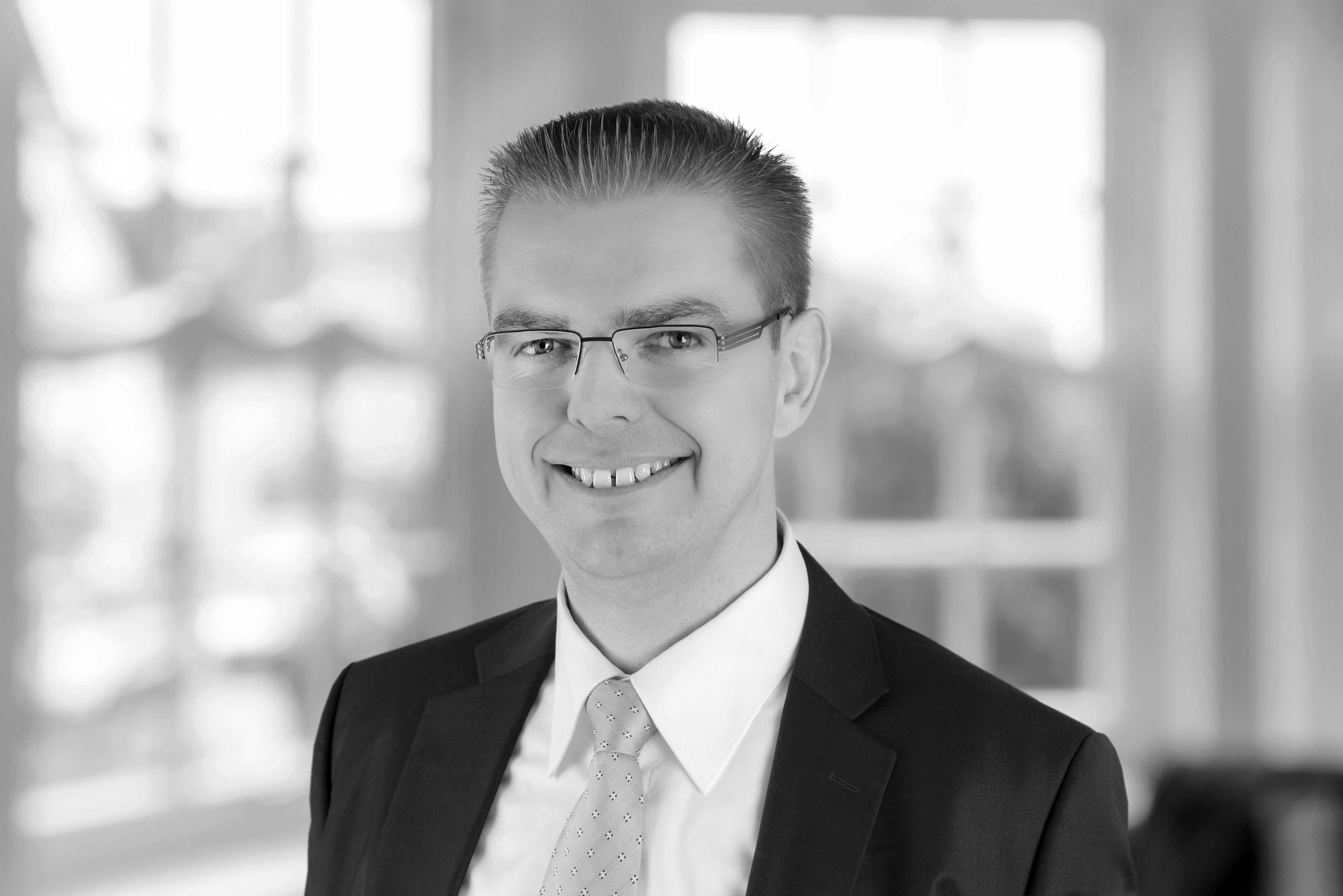 Tax advice - Finanz- und Lohnbuchhaltung: BWA / EÜR - Andreas Paasch - Ihle & DanRevision Mittelholstein Steuerberatungsgesellschaft mbH & Co. KG